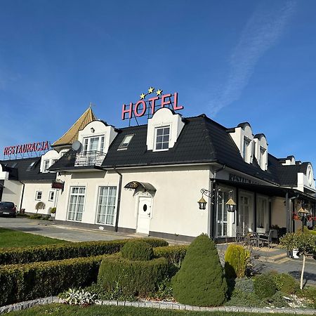 Hotel Campari Góra Motyczna エクステリア 写真