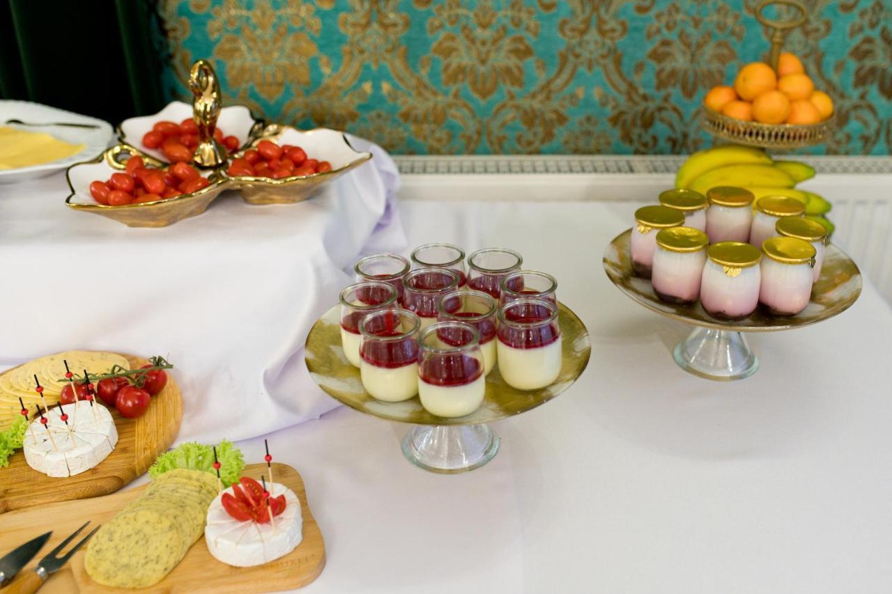 Hotel Campari Góra Motyczna エクステリア 写真